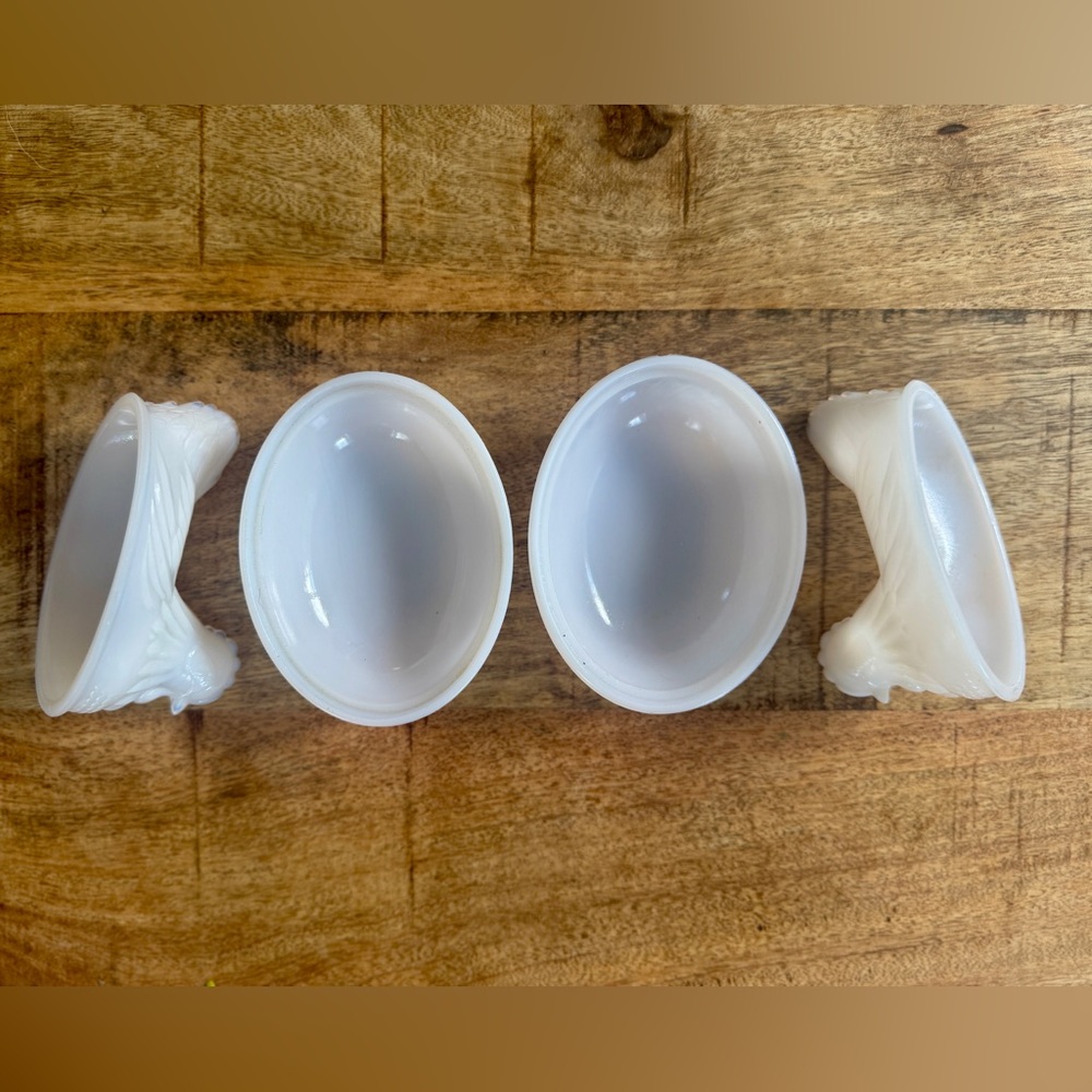 SOLD Vintage Milk Glass Hen on Nest - Set of 2 - Picture 4 of 6